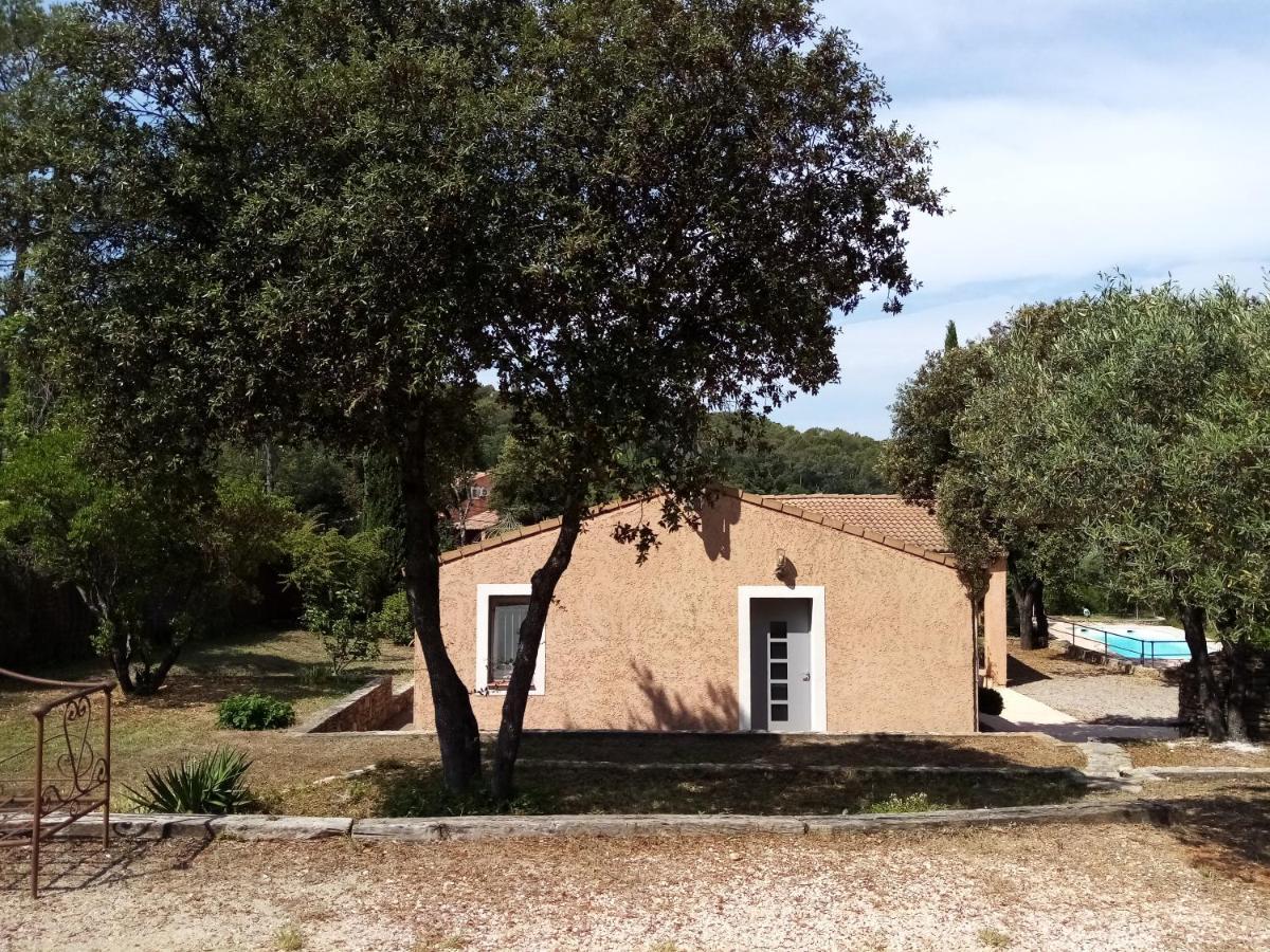 Comorebi Provence Entrecasteaux Exteriér fotografie