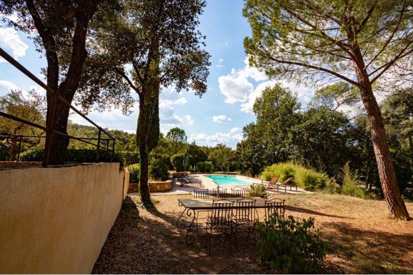 Comorebi Provence Entrecasteaux Exteriér fotografie