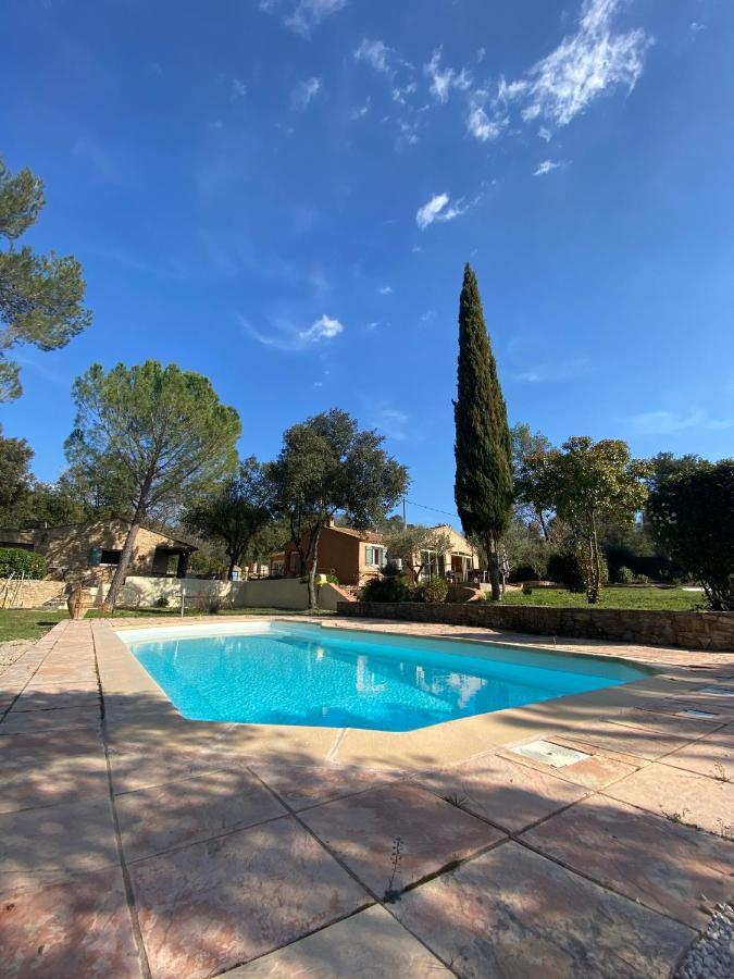 Comorebi Provence Entrecasteaux Exteriér fotografie